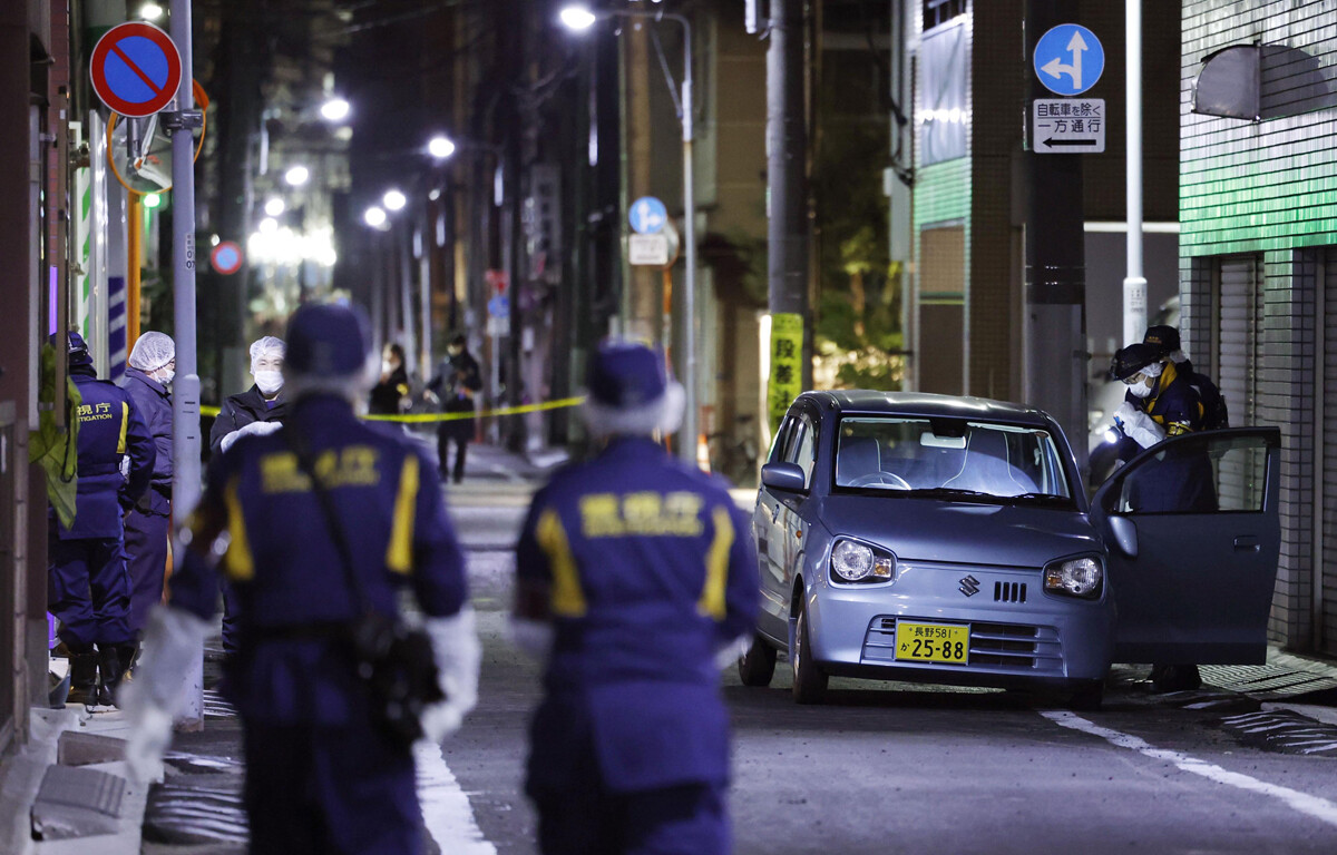 マネーロンダリング(資金洗浄)を請け負い、日本や香港での現金強奪事件への関与も噂される陰の存在。犯罪集団が頼る闇の両替商「相対屋」の実像